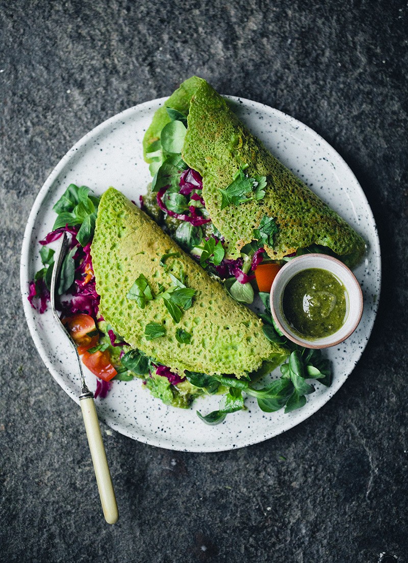 Green_vegan_chickpea_pancake_2
