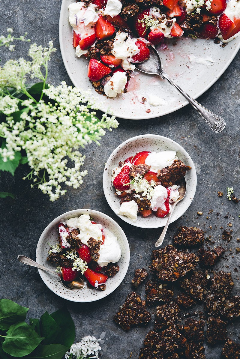 StrawberryCookieSalad_4